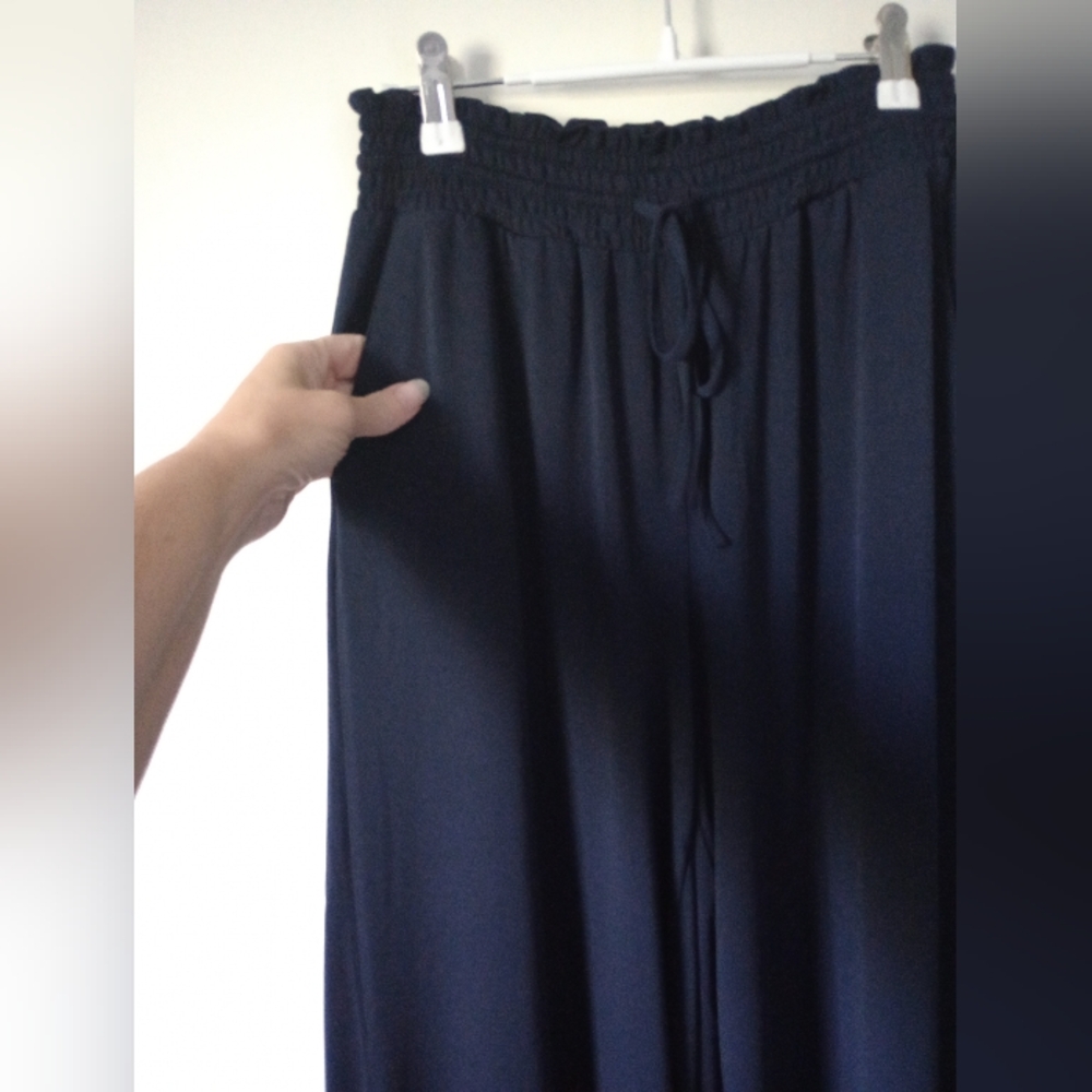 Ellen Tracy Navy Wide-Leg Pull On Pants Size Small - Picture 5 of 9